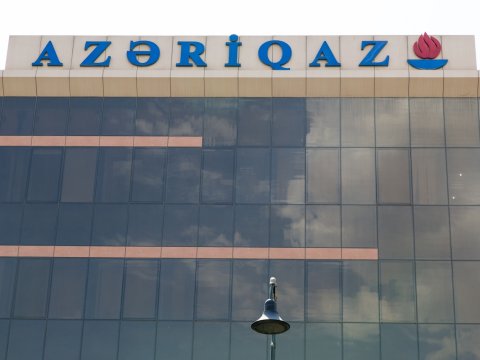 “Azəriqaz” qaçqınları aldatmaqda davam edir 