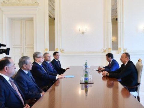 Prezident Qazaxıstan parlamenti Senatının sədri ilə görüşdü