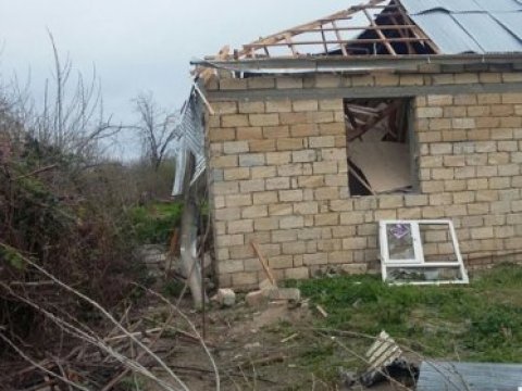 Ermənilər Tərtərdə 20-dən çox ev dağıdıb 