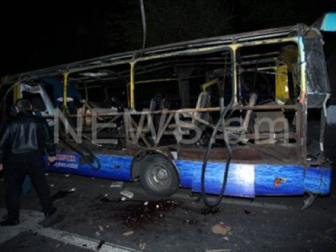 Yerevandakı avtobus partlayışı terror aktı olub
