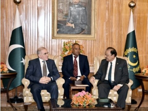 Azərbaycanlı nazir Pakistan prezidenti ilə görüşdü - FOTO
