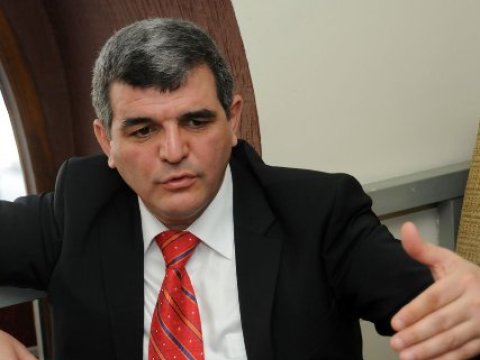Deputatdan QMİ-yə Həcc ÇAĞIRIŞI: "Şübhə yeri qalacaq”