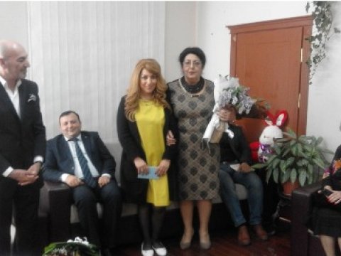 "Məktəb illəri"nin müəllifi ilə görüş keçirildi - FOTO