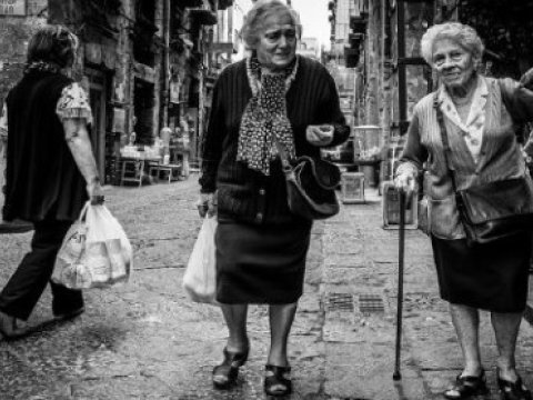 Alimlərdən ARAŞDIRMA: Ahıl yaşda dul qalmaq sağlamlığa xeyirdir