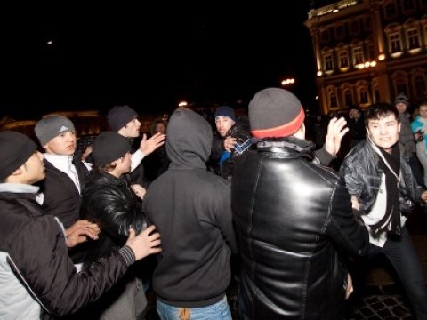 Peterburqda azərbaycanlılarla kalmıklar arasında kütləvi DAVA