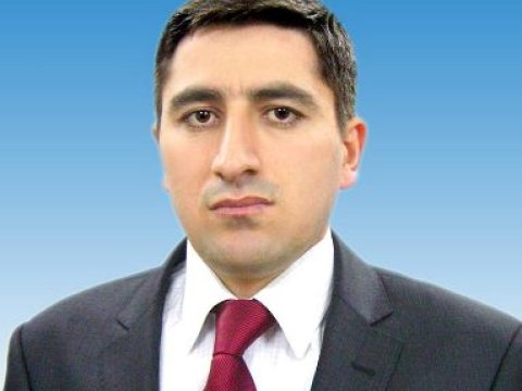 "Azərbaycan banklarının səhmləri ucuzlaşıb"