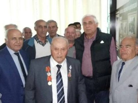 Deputat veteranlarla görüşdü - FOTOLAR