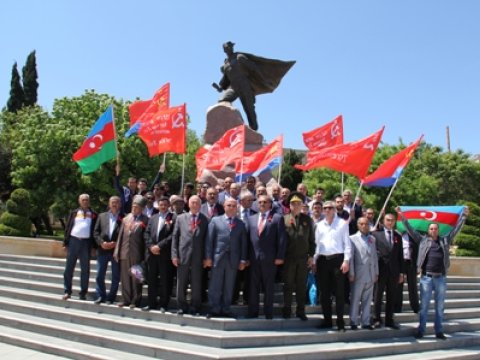 Kommunist Partiyası 9 Mayı qeyd etdi