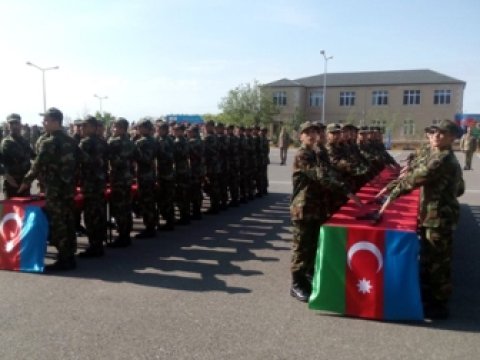 Əsgərlərimiz and içdi