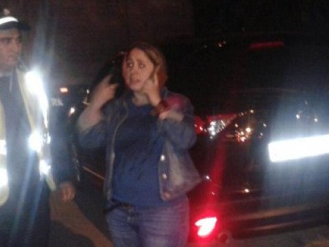  Sərxoş qadın sürücü bölməyə aparılıb-Video