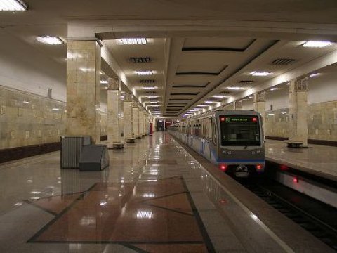 Metropoliten 80-ə yaxın işçi götürdü