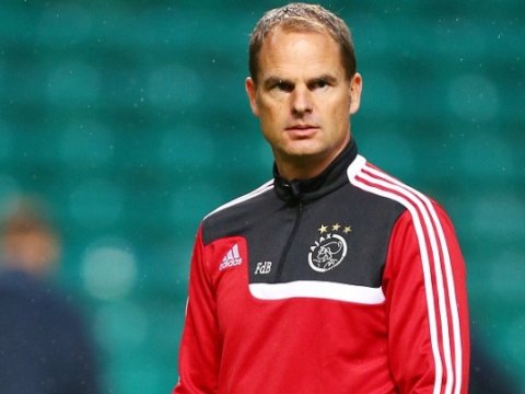 Frank de Bur “Ayaks”dan getdi