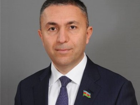 “Banklar dollar kreditləri məsələsində vətəndaşa güzəşt etməlidir” - MÜSAHİBƏ