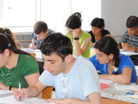 I və IV qruplarda nəticələr A&Ccedil;IQLANDI - 6 nəfər 700 bal topladı   