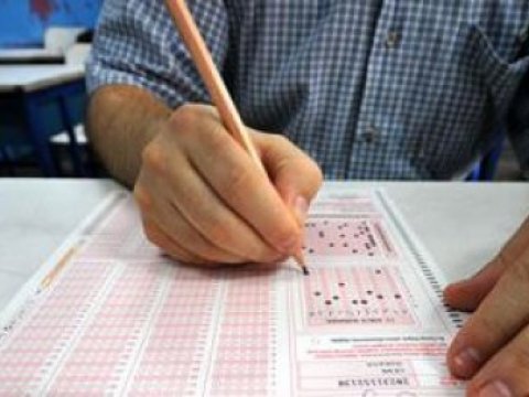 Hərb&ccedil;i oğlu 700 bal topladı - FOTO