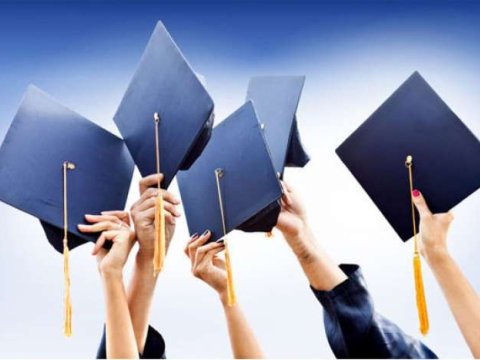 Ən &ccedil;ox və ən az ixtisası olan &ouml;zəl universitetlər