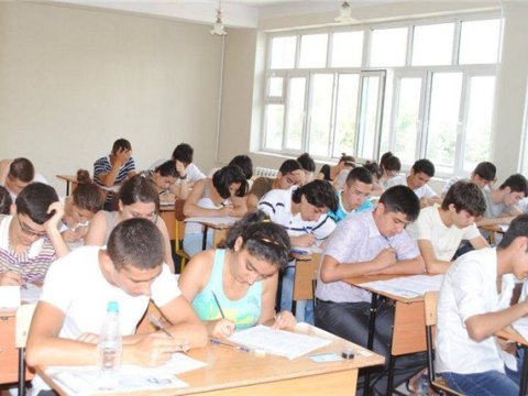 182 abituriyent boş qalan yerlərə ixtisas se&ccedil;imi edib