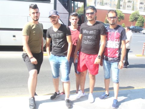 Azərbaycana gələn ərəb turistlər: "Qiymətləriniz bir az aşağı olsaydı..." - REPORTAJ  