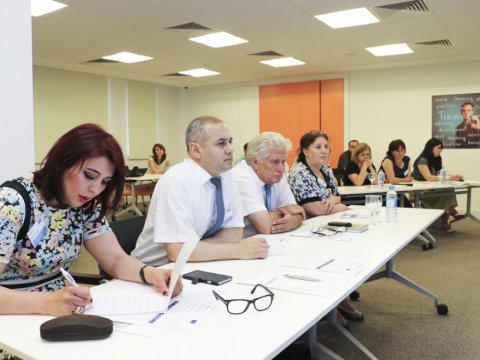 Məktəb direktoru olmaq istəyənlərin NƏZƏRİNƏ