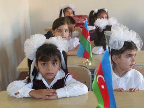 Bakıda məktəb direktoru və m&uuml;avini işdən &ccedil;ıxarıldı - Rəsmi A&Ccedil;IQLAMA  