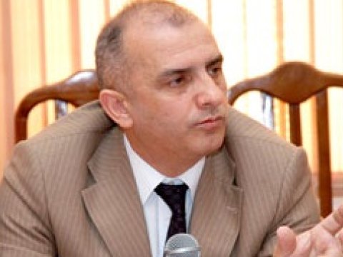 Dillər Universitetinə yeni rektor əvəzi təyin olundu