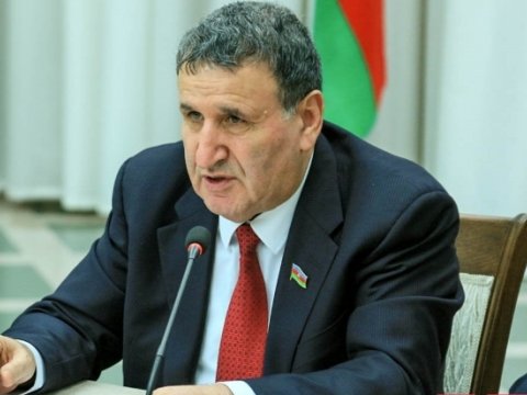 Milli Məclis təhsil məsələlərinə yenidən baxacaq  