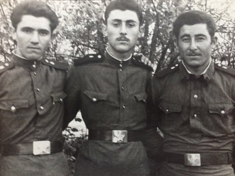 General Məhəmməd Əsədovla gecikmiş FOTOSÖHBƏT