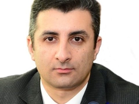 Bayram H&uuml;seynzadə prorektor təyin olundu  