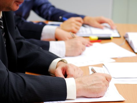 D&ouml;vlət qulluğuna QƏBUL:&nbsp;&ldquo;M&uuml;bahisəli məsələlər var&rdquo;