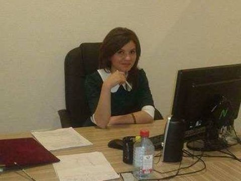 Ucqar kəndin gənc m&uuml;əllimi - &ldquo;Maaşımızın b&ouml;y&uuml;k hissəsi odun almağa gedir&rdquo;