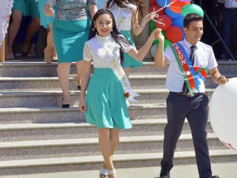 Bu il 84 min&nbsp;məzuna "Son zəng" &ccedil;alınacaq