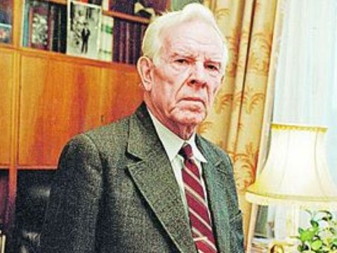 Xruşovu Bakıda qarşılayıb,&nbsp;Moskvada &ldquo;yola salan&rdquo; Azərbaycanın ikinci katibi