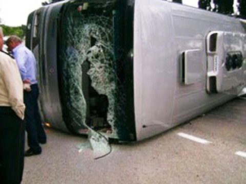  T&uuml;rkiyədə qəza&nbsp;- 50-ə yaxın hərb&ccedil;i yaralandı 