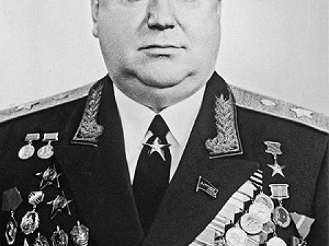 Azərbaycandan başlanan y&uuml;ksəliş, m&uuml;əmmalı intihar, Brejnevin nekroloqunu imzalamadığı general... - MARAQLI