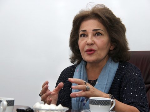 Qızlar azad seksə meyllənir, biz hansı mentalitetdən dəm vururuq?!