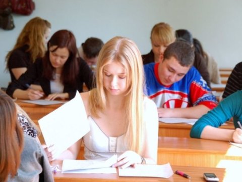 Özəl universitetlər tələbə qəbulu üçün hazırlıq qrupları yaratmağa çalışır – ADLAR