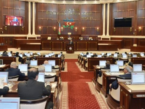 Mandatı ləğv edilmiş deputatlar - Onların deputat kreslosunu itirmələrinin SƏBƏBLƏRİ - SİYAHI   