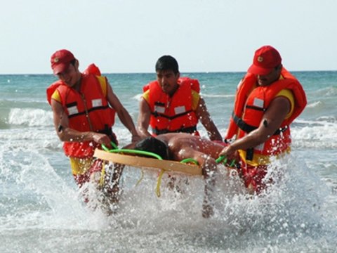 FHN 172 nəfəri batmaq təhlükəsindən xilas edib