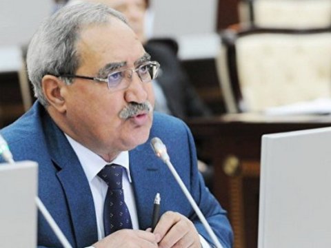 70 yaşlı deputat: “Yaşar Əliyevə dedim ki, qadınların etirazına mane olmayın” – MÜSAHİBƏ 