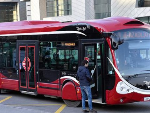 Tələbələrə nəqliyyat güzəşti verilə bilər - DANIŞIQLAR APARILIR  