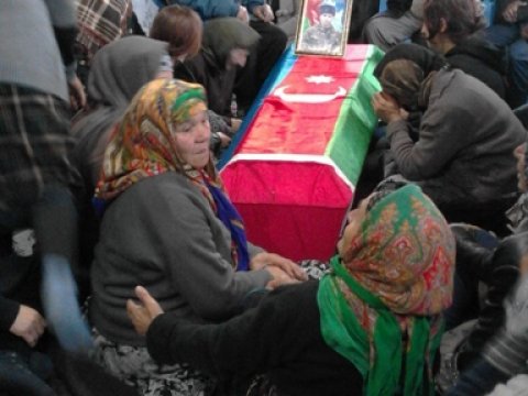 Qardaşı əsgər gedən gün tabutu evə gəldi - Yardımlının “Aprel şəhidi” - FOTOLAR   