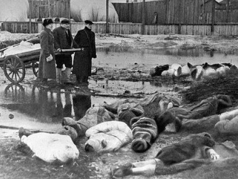 “Bir uşağının yaşaması üçün ikinci uşağının ətini ona yedizdirənlər...” -  Leninqrad mühasirəsi  