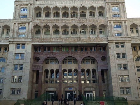 Tibb Universiteti yaşlı kafedra müdirləri ilə vidalaşır - EKSKLÜZİV