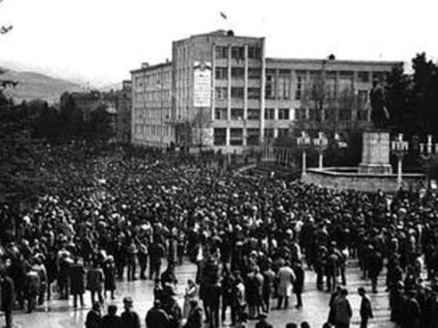 1988-ci il, 18 sentyabr, Xankəndi şəhəri… 