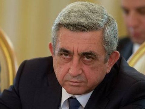 Tramp toyuğa, Merkel kababa, Saakaşvili Kiyev kotletinə “bəh-bəh” deyir – PREZİDENTLƏRİN QİDA MENYUSU 