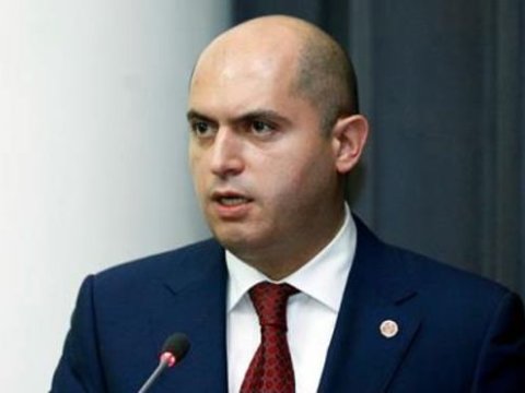 Bakıya gələn erməni deputat: &ldquo;Mənim anam bakılıdır,&nbsp;tətillərimi burada ke&ccedil;irirdim&rdquo;   &nbsp;