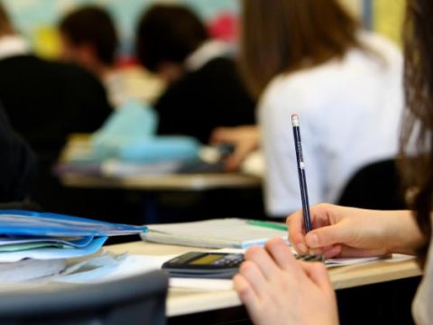 Hansı ali məktəbin güzəştli tələbəsi çoxdur? - SİYAHI   