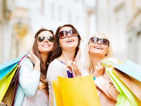 Bakıdakı ticarət mərkəzlərində endirimlər olacaq   