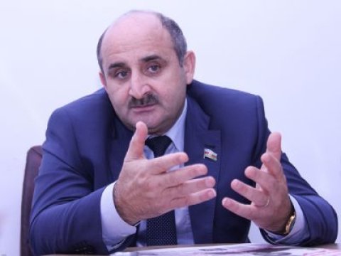“Qalib Salahzadə təfəkkürlü birisilə deyişmək fikrində deyiləm” - DEPUTAT   