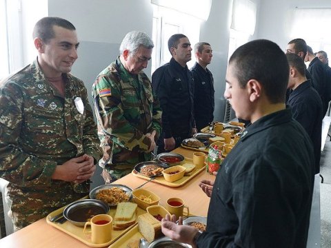 Türkiyəli nazirin Bakıdan verdiyi bəyanat Ermənistanı rəsmən qorxuya saldı